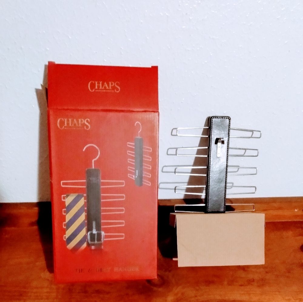 Chaps tie + belts chrome plated hanger